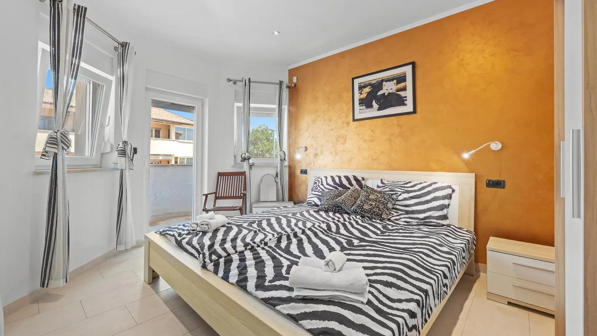 Villa Bianco Nero - Happy Rentals Pula Apartment