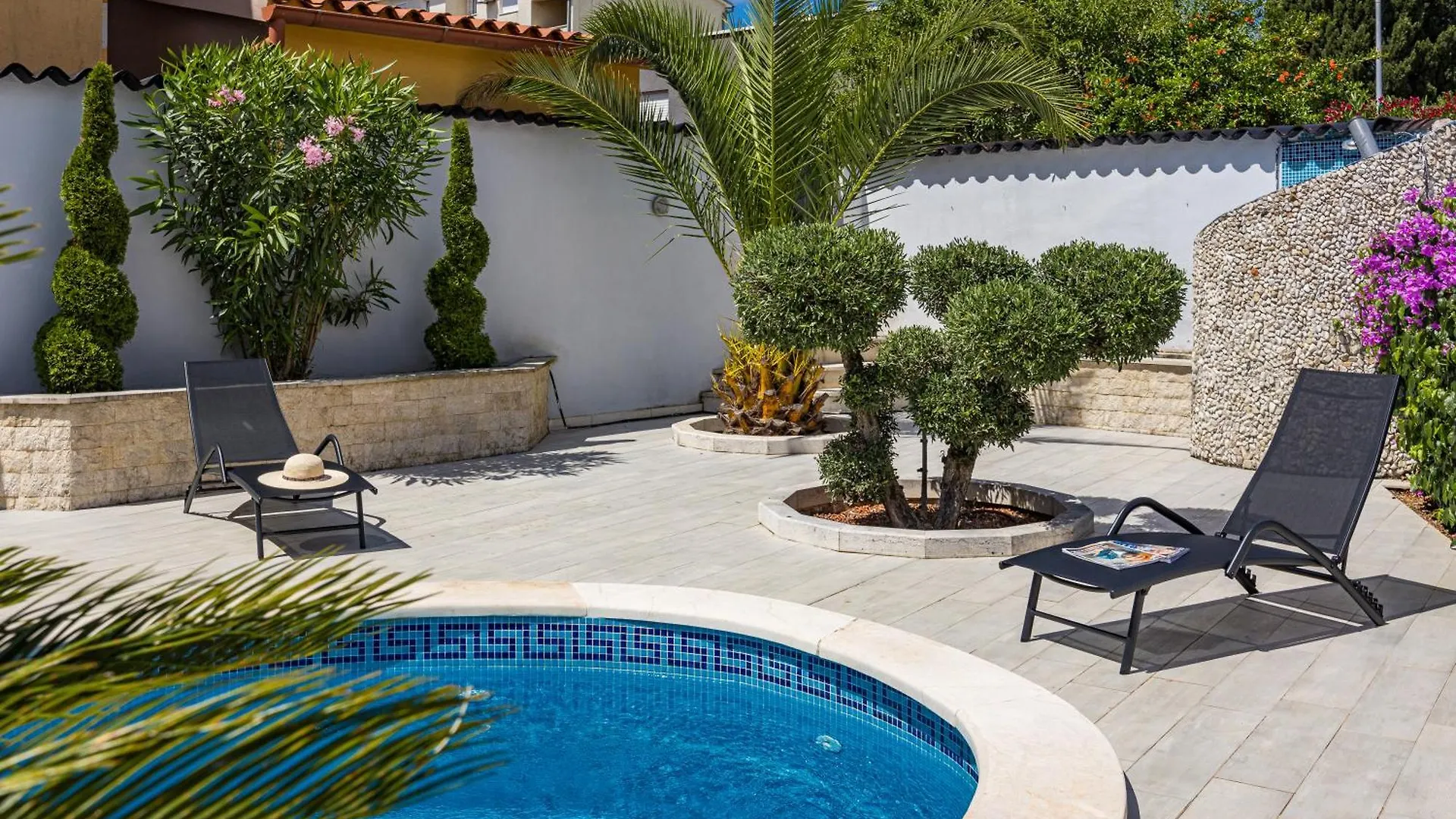 Apartment Villa Bianco Nero - Happy Rentals Pula