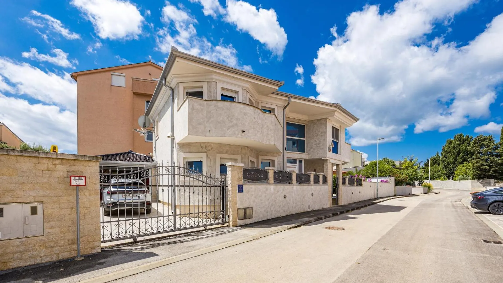 Apartment Villa Bianco Nero - Happy Rentals Pula Croatia